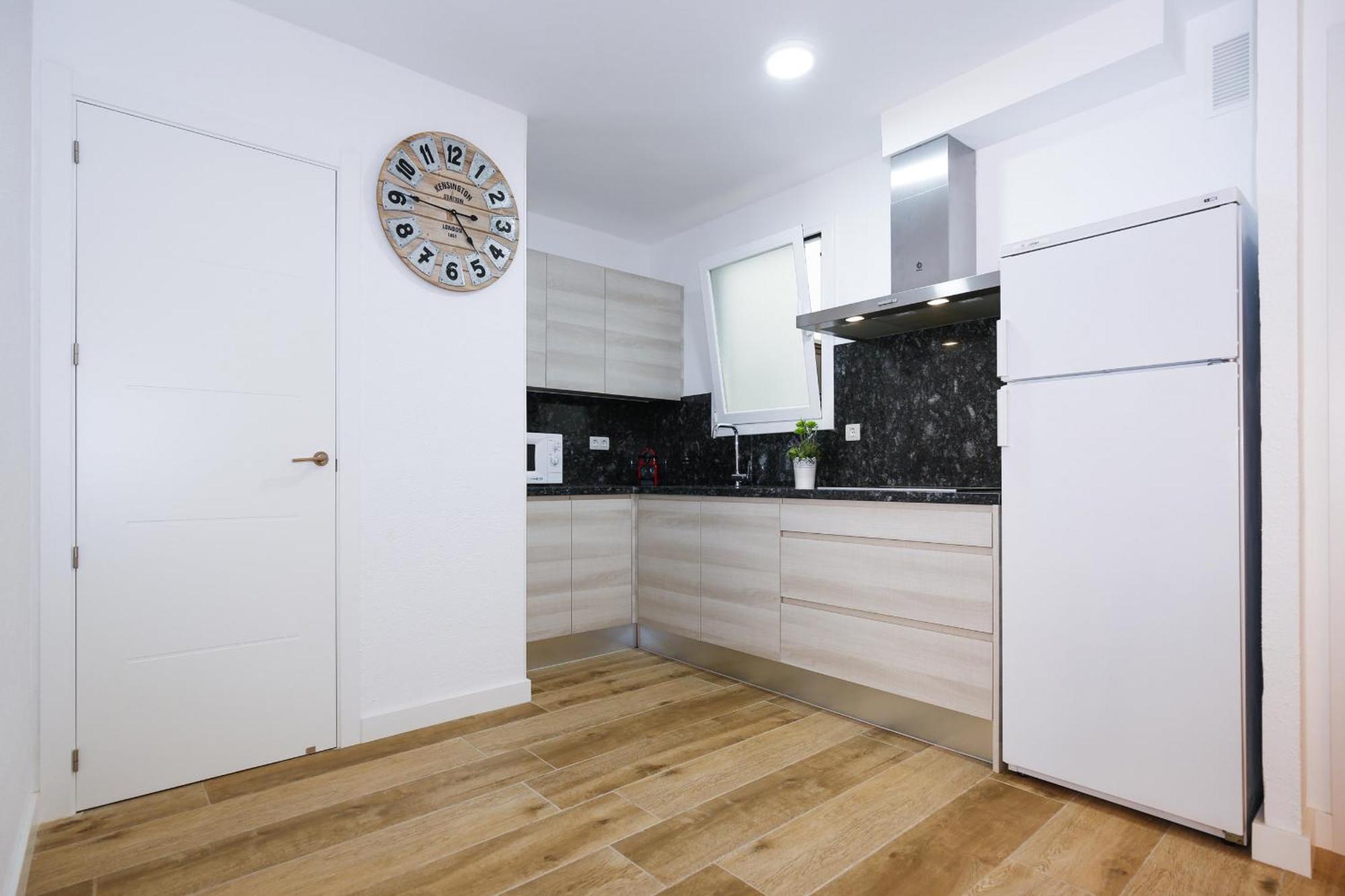 Pineda Bahia Homestay By Turismar La Pineda Zewnętrze zdjęcie